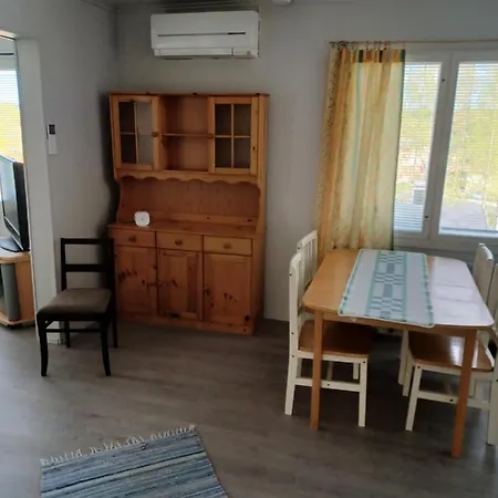 Huoneisto 3 Ristimaeenkatu Apartamento